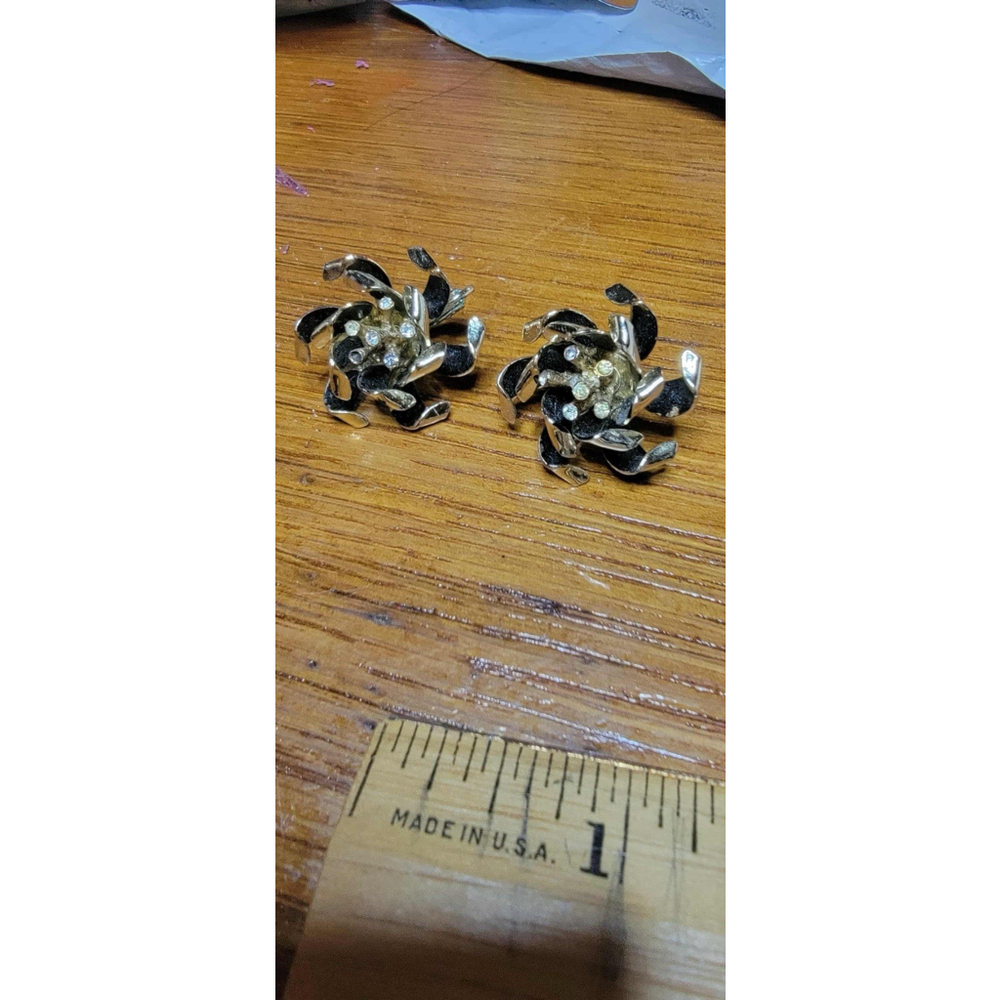 VTG Signed Coro Screw Back Earrings Black Enamel Rhinestone Mid Century